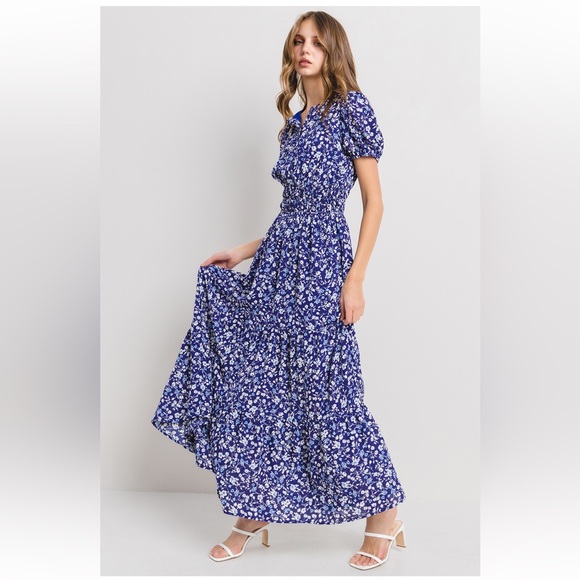 02 Beautiful Boho Floral Print Tiered Maxi Dress - Picture 4 of 5